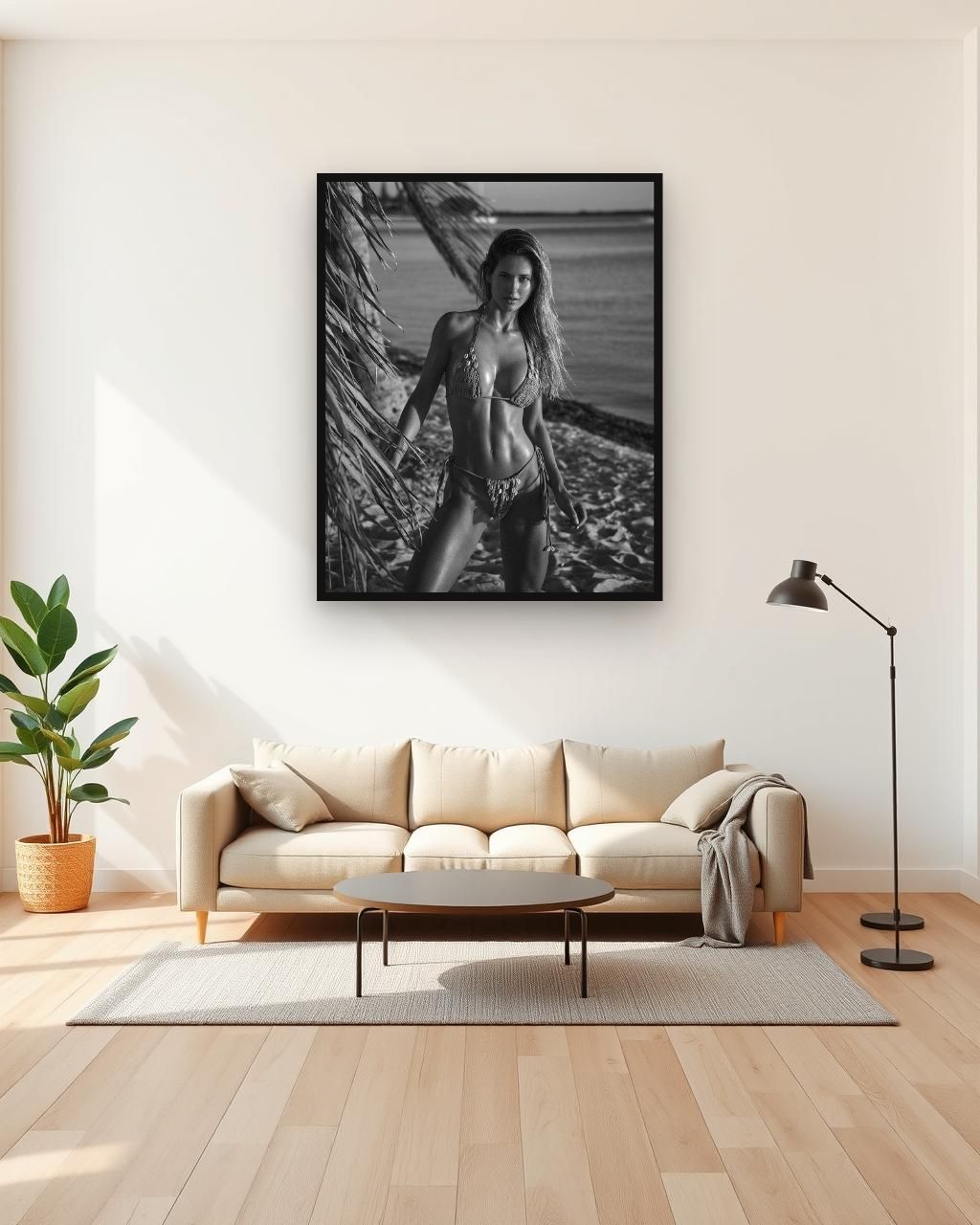 Obra en blanco y negro enmarcada en una pared