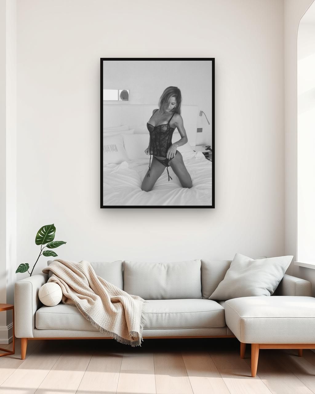 White Noise in black and white, framed in a room